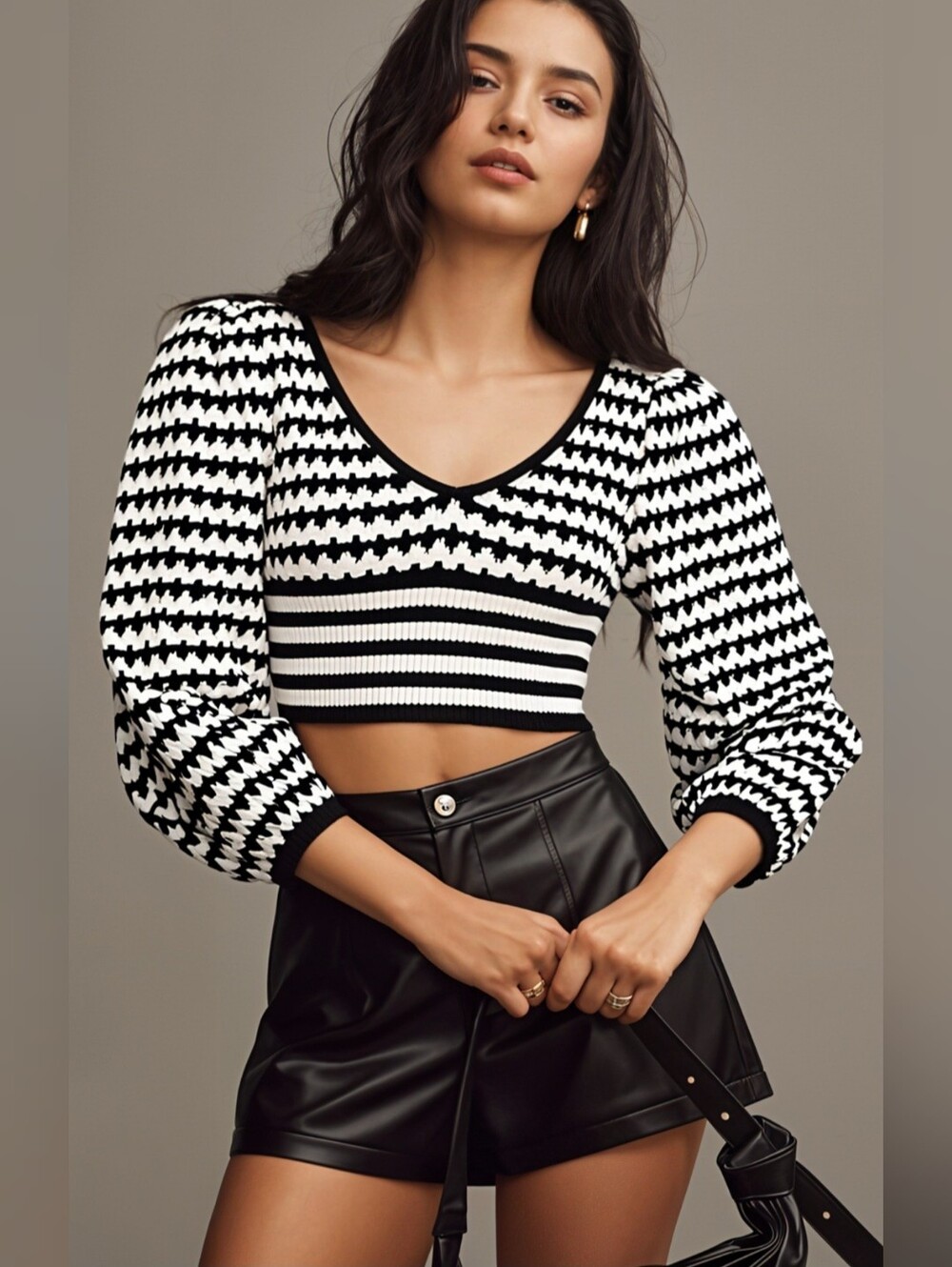 ZARA Black & White Spike Stripe V-Neck Cropped Sweater